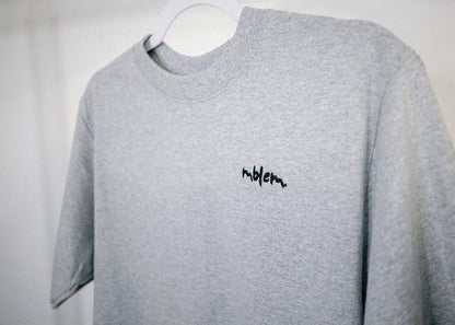 HEATHER GREY mblem basic tee